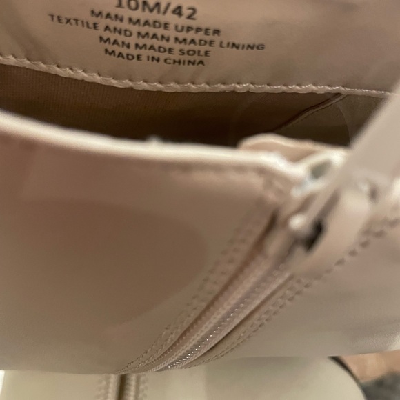 Mix 6 Bone ankle booties- never worn size 10 - Picture 6 of 6